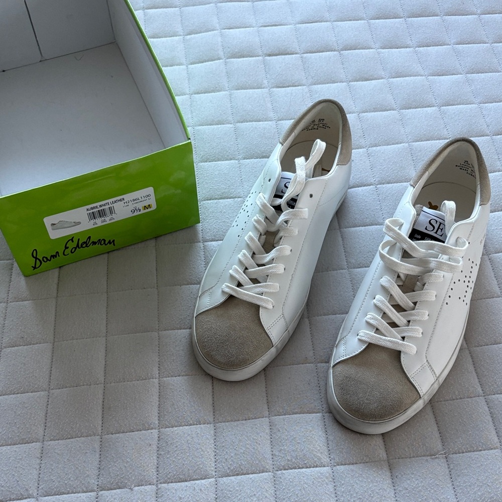 Sam Edelman Men’s Aubrie White Leather and Beige Suede Casual Sneakers